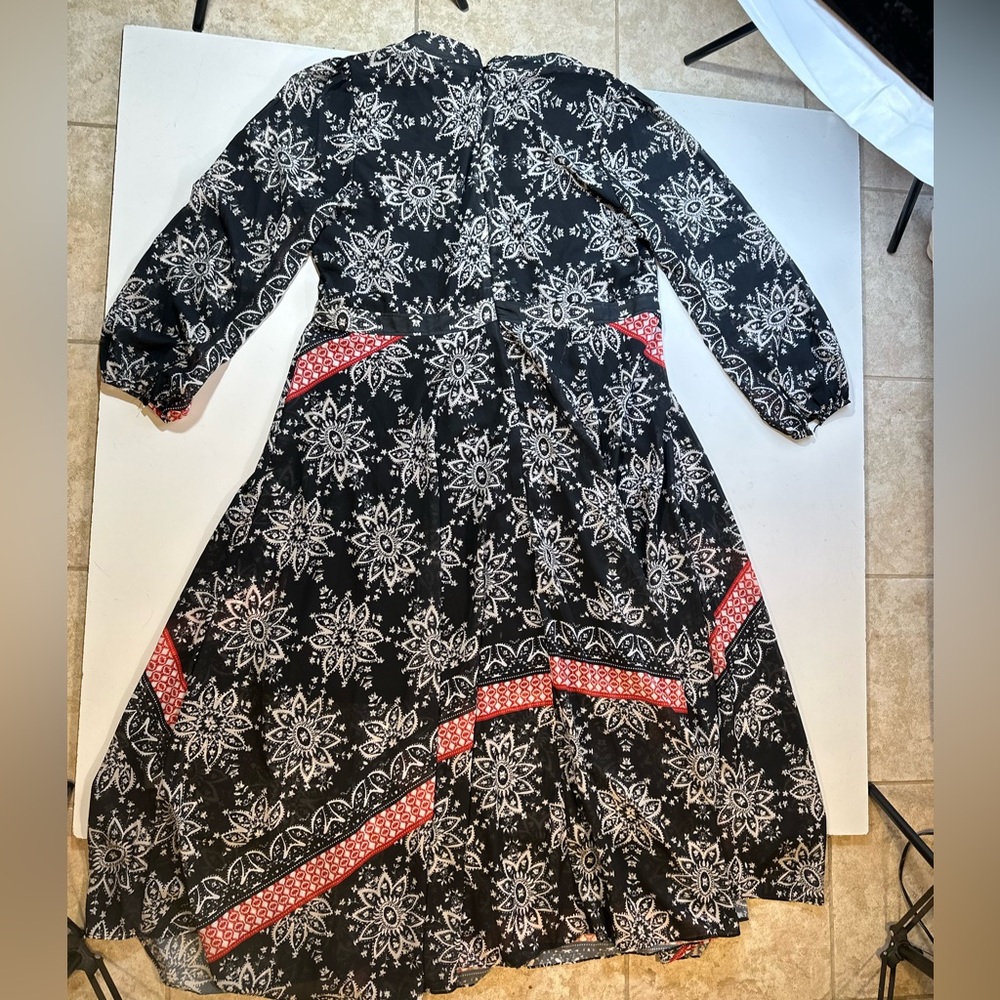 Sheryl Crow Black White Red Mandela Print PomPom Neckline MaxiDress NWT Size 24W - Picture 4 of 16